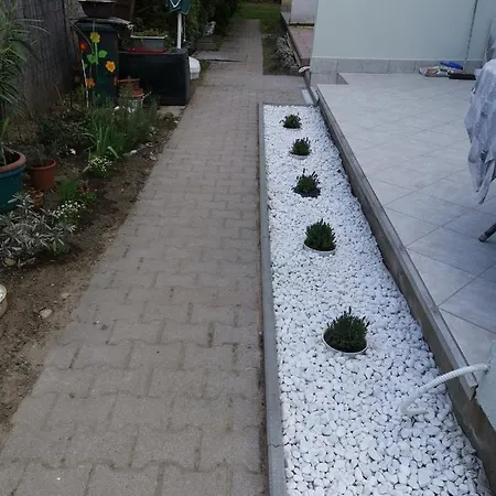 Noemi89 Apartman *